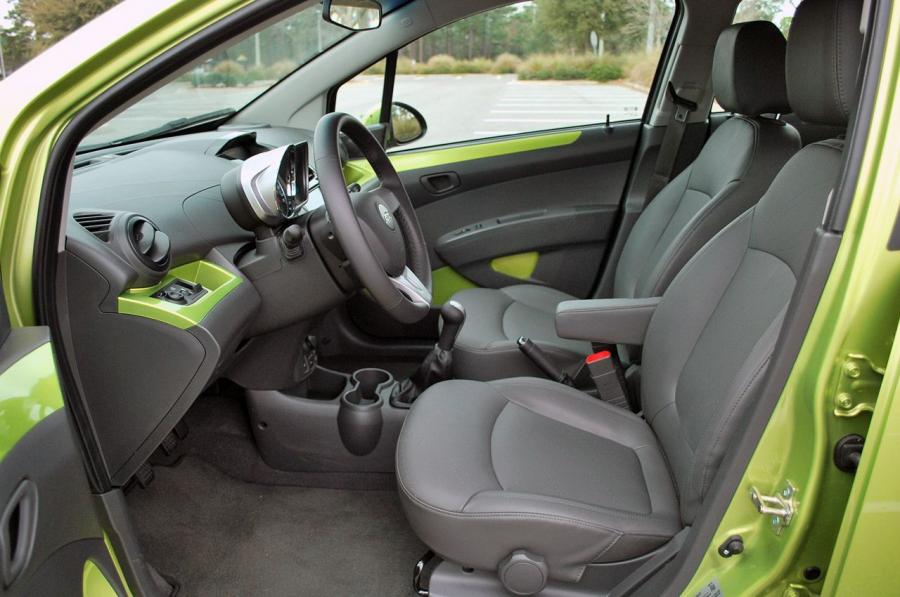  Chevrolet Spark 2013 года  (фото 177 из 204)